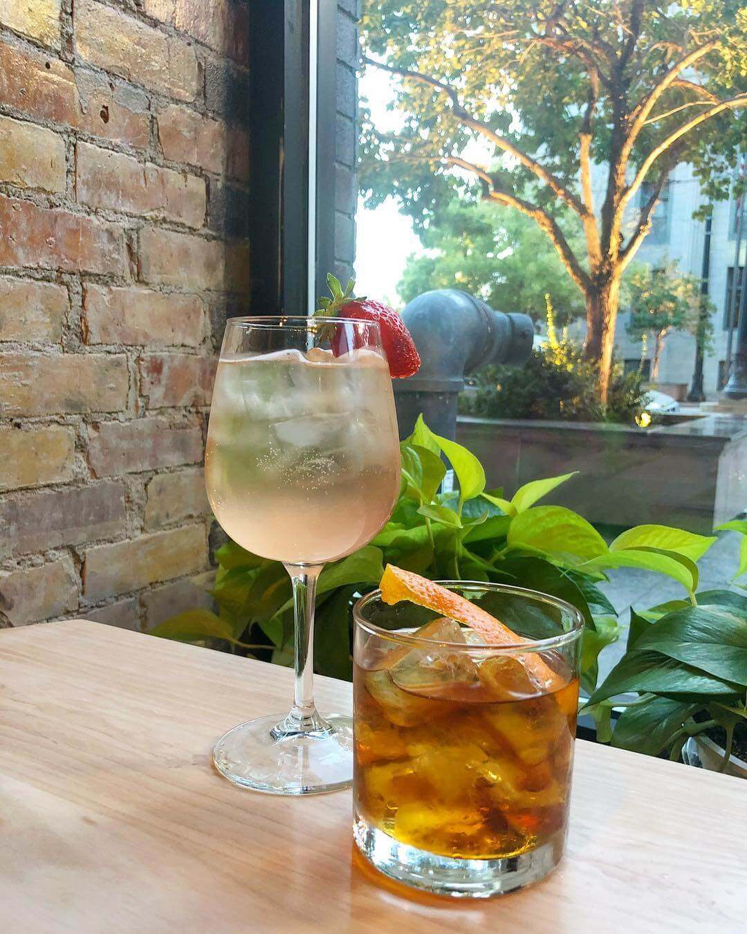 10 Places to Eat & Drink in Downtown SLC LaptrinhX