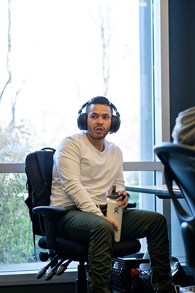 Sales employee with headphones on