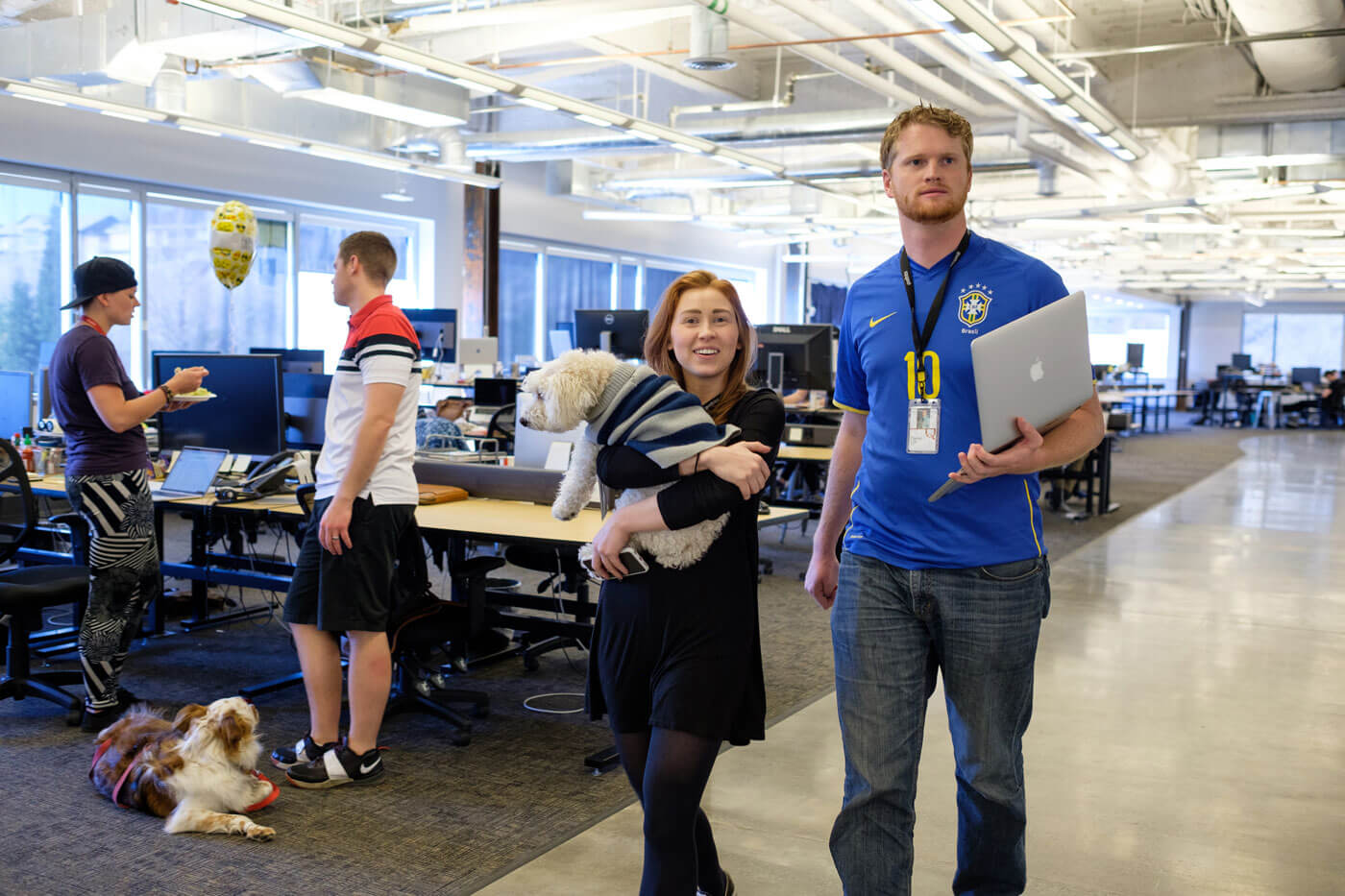 qualtrics employees with dog