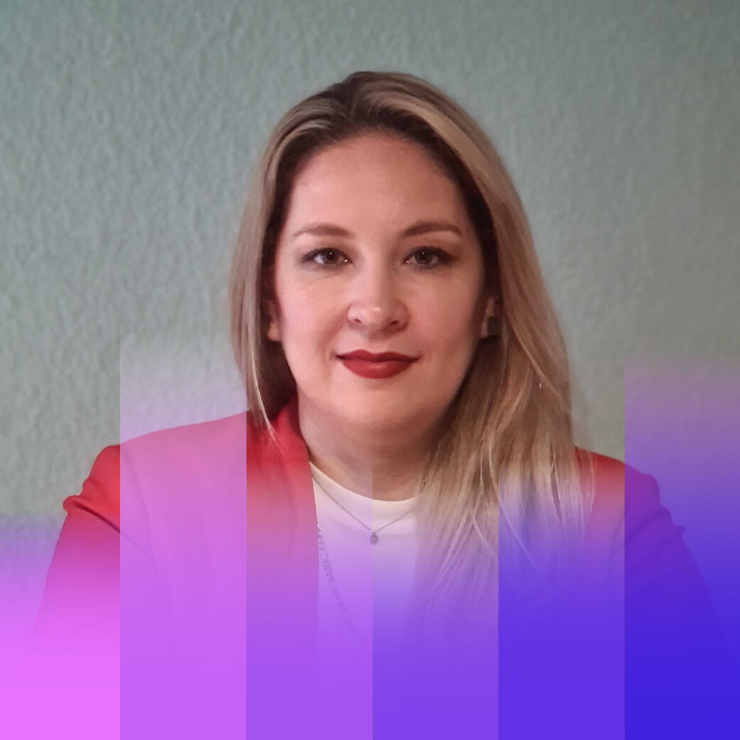 Picture of Jennifer Peregrino