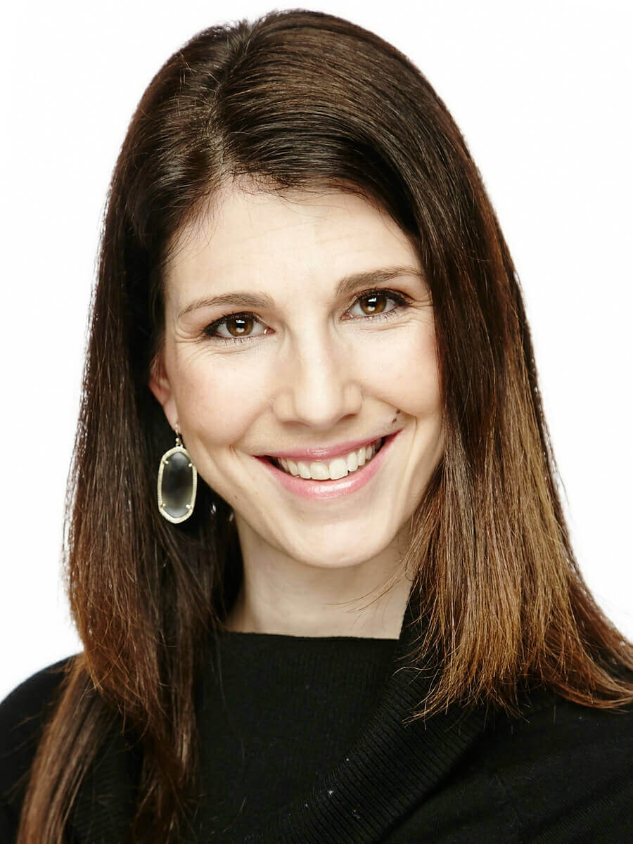 Picture of Julia Anas