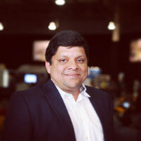 Picture of Vijay Nidumolu