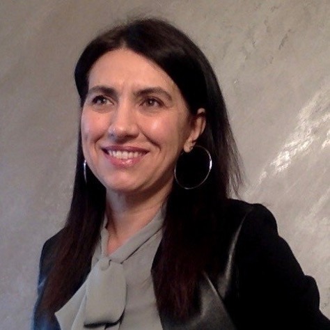 Headshot of Adrianna Piazza
