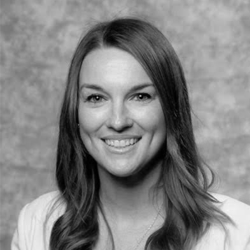 Cara Fields Headshot