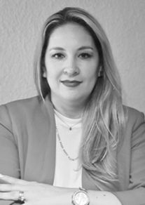 Headshot of Jennifer Peregrino