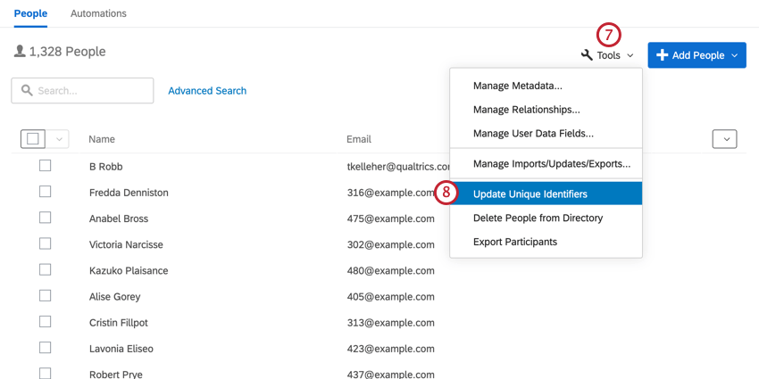 no diretório dos colaboradores, clicando em Ferramentas ) e selecionando Update Unique Identifiers (Atualizar identificadores exclusivos)