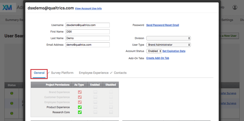 Geral é a primeira opção na linha inferior esquerda de opções