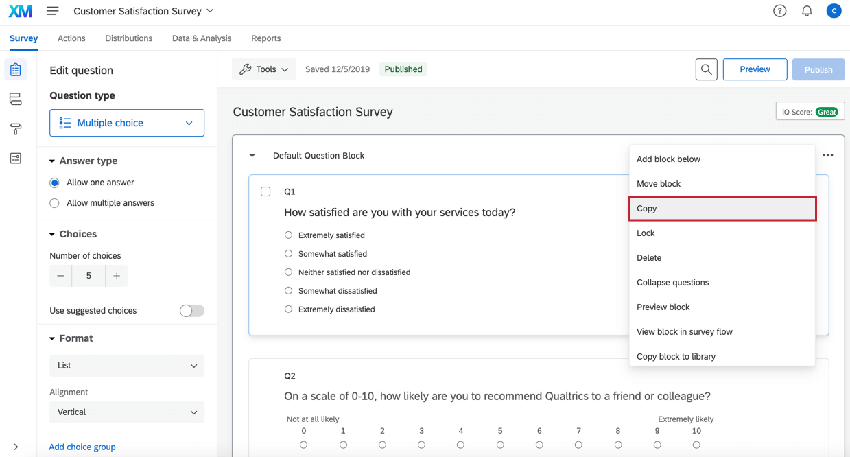 Klicken Sie oben rechts im Block auf das Blockoptionsmenü, und wählen Sie Kopieren.