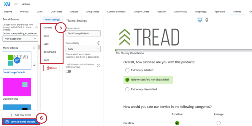 Diferentes opciones de personalización resaltadas, luego botón azul guardar en la parte inferior de la pantalla