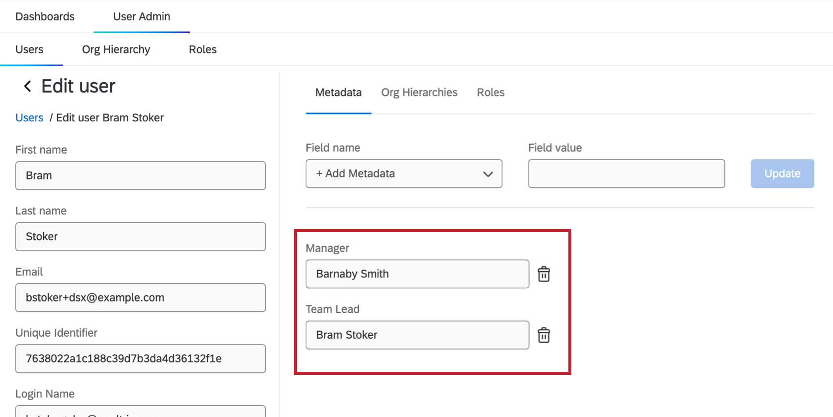 Le chef déquipe de Bram Stoker dit Bram Stoker et son Manager dit Barnaby Smith
