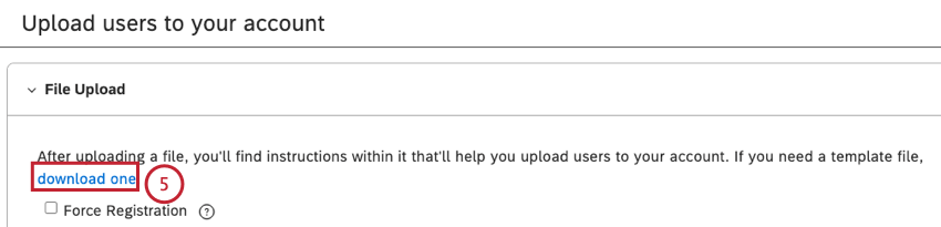 Cliquez sur le lien "Télécharger un" pour télécharger un modèle dans la section "Téléchargement de fichiers".