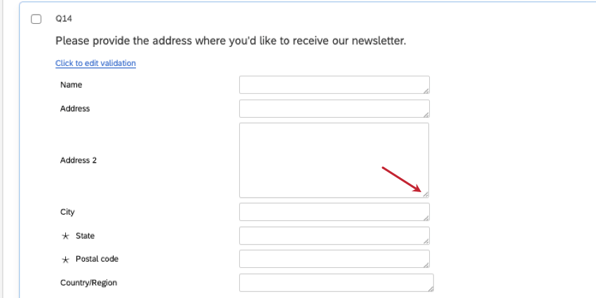 um campo que foi arrastado pelo canto para torná-lo maior