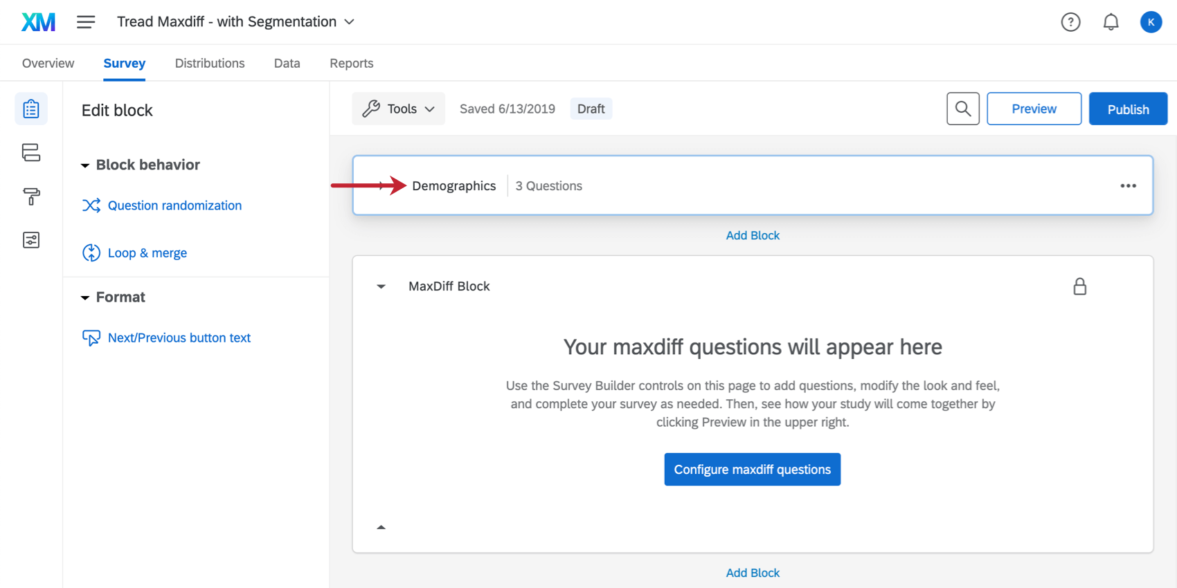 Bloco está recolhido para que você possa ver o fato de que ele está acima do bloco conjunto