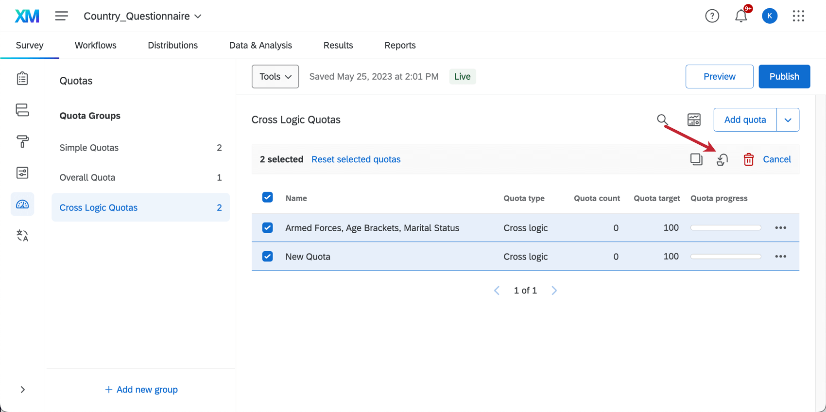 複数の割り当てを選択すると、上部に灰色のバナーが表示されます。