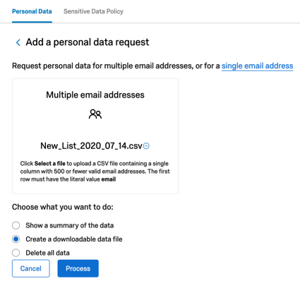 Wenn die Option „Mehrere E-Mail-Adressen“ aktiviert ist, können Sie stattdessen eine Datei hochladen