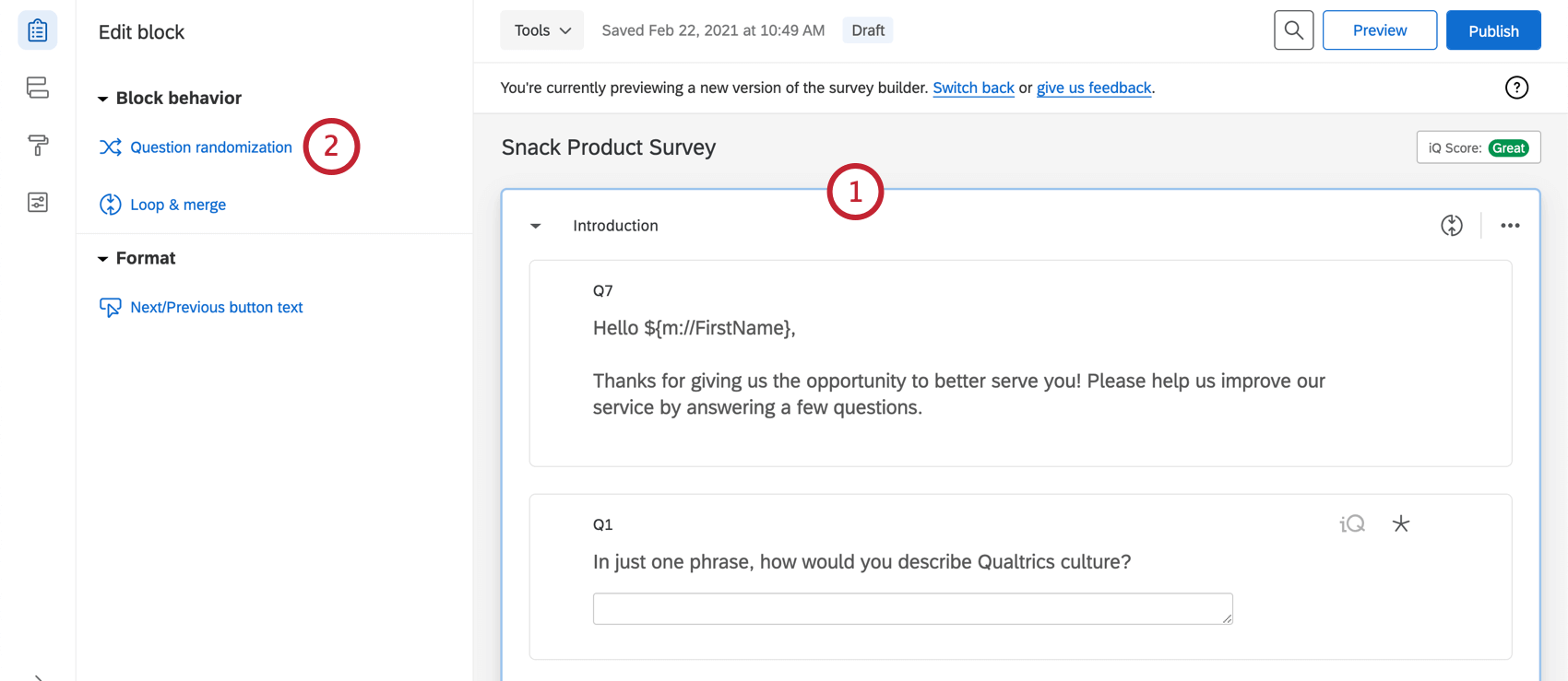 Al hacer clic en el bloque, bloque se delinea en azul. Una vez seleccionado el bloque correcto, haga clic en Aleatorización de preguntas en el lado izquierdo, debajo de Editar bloque.