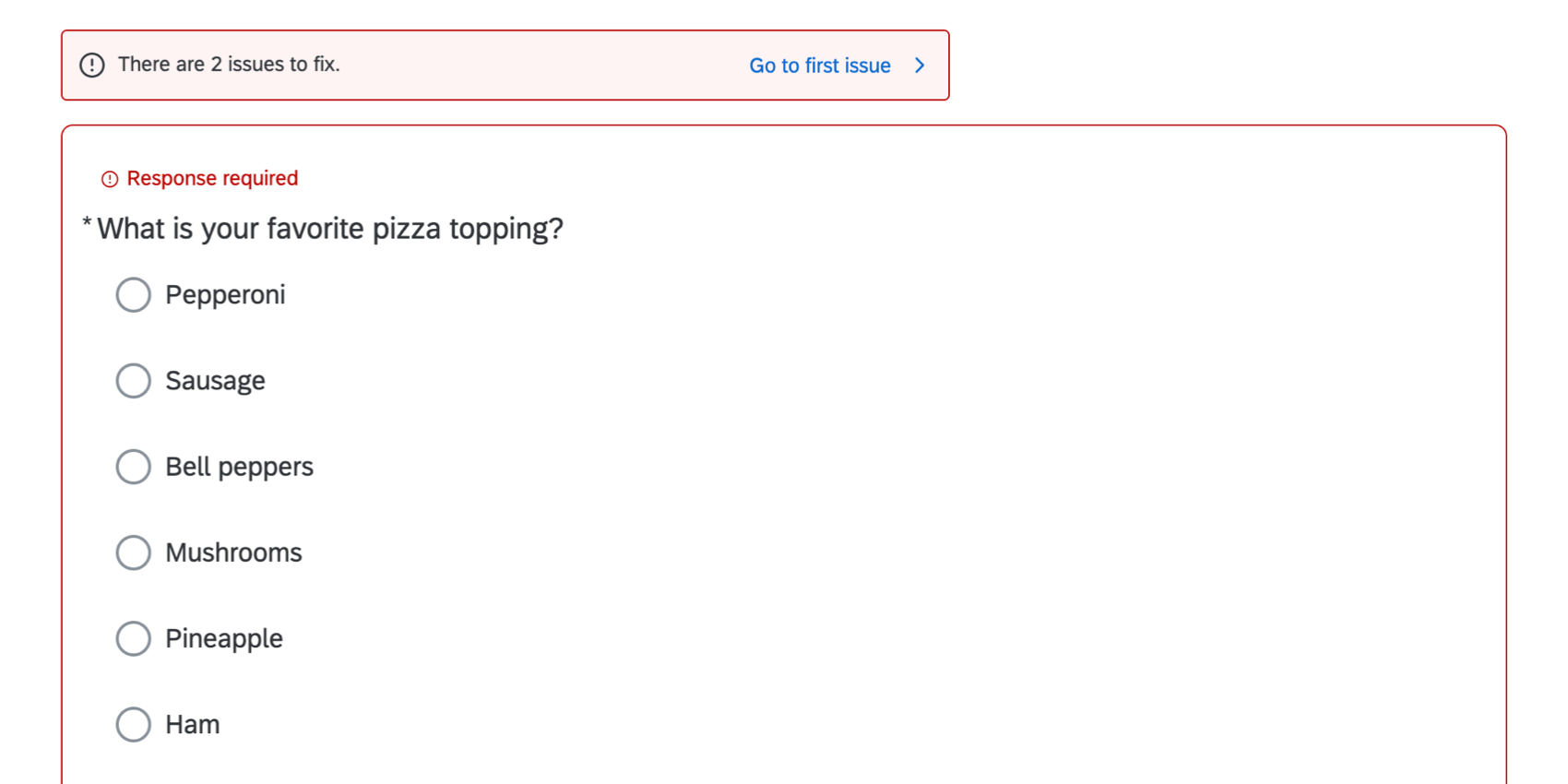 Alerte en haut de limage indiquant quil y a deux problèmes à résoudre, sous le tableau Matrice avec alerte indiquant que des conditions requises pour les réponses sont nécessaires