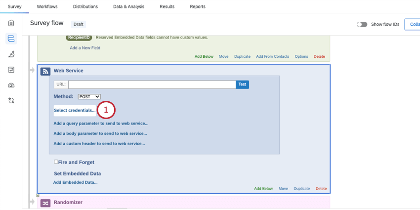 sélectionner le bouton "credentials" dun service web sous la méthode et au-dessus des paramètres