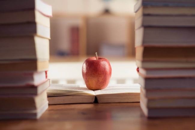 Selecting an academic research platform