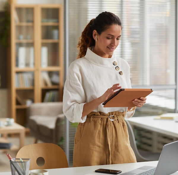 Woman Improving B2B Customer Service