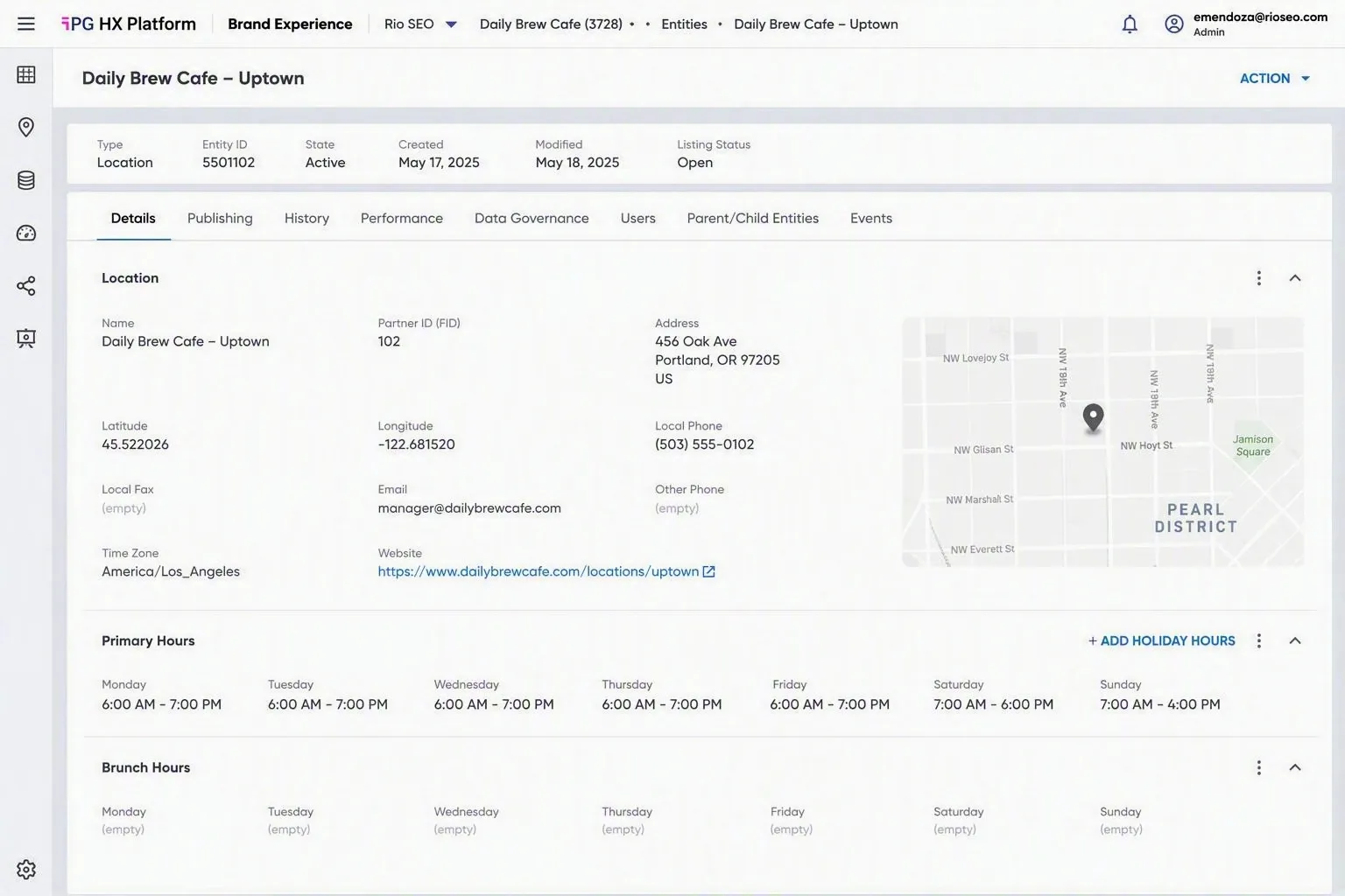image d'un lieu et de ses différentes informations, telles que la latitude, la longitude, l'adresse et sa position sur la carte, telles qu'elles apparaissent dans le logiciel « Local Listings »
