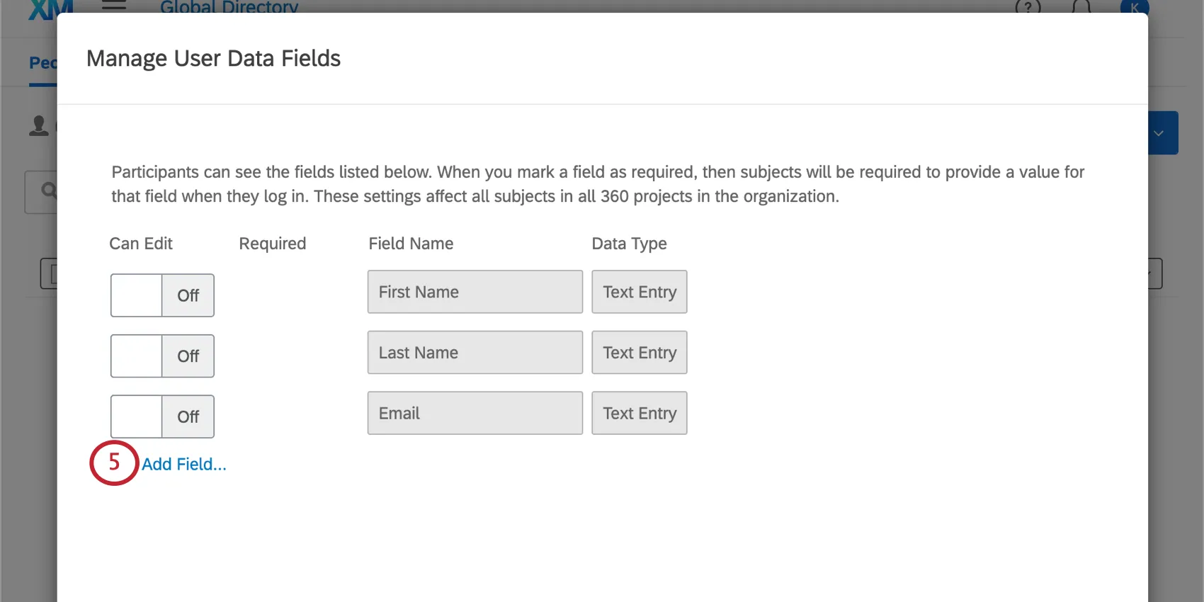 a tela de gerenciamento de campos de dados do usuário. o botão adicionar campo é destacado