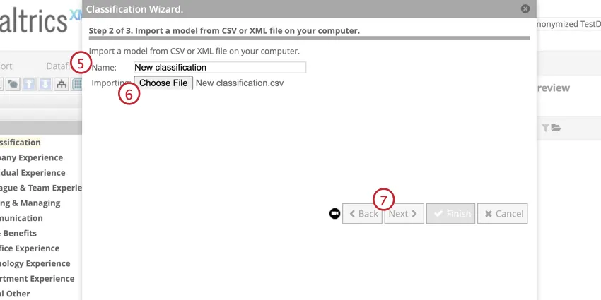 Assegnare un nome al modello e scegliere un file