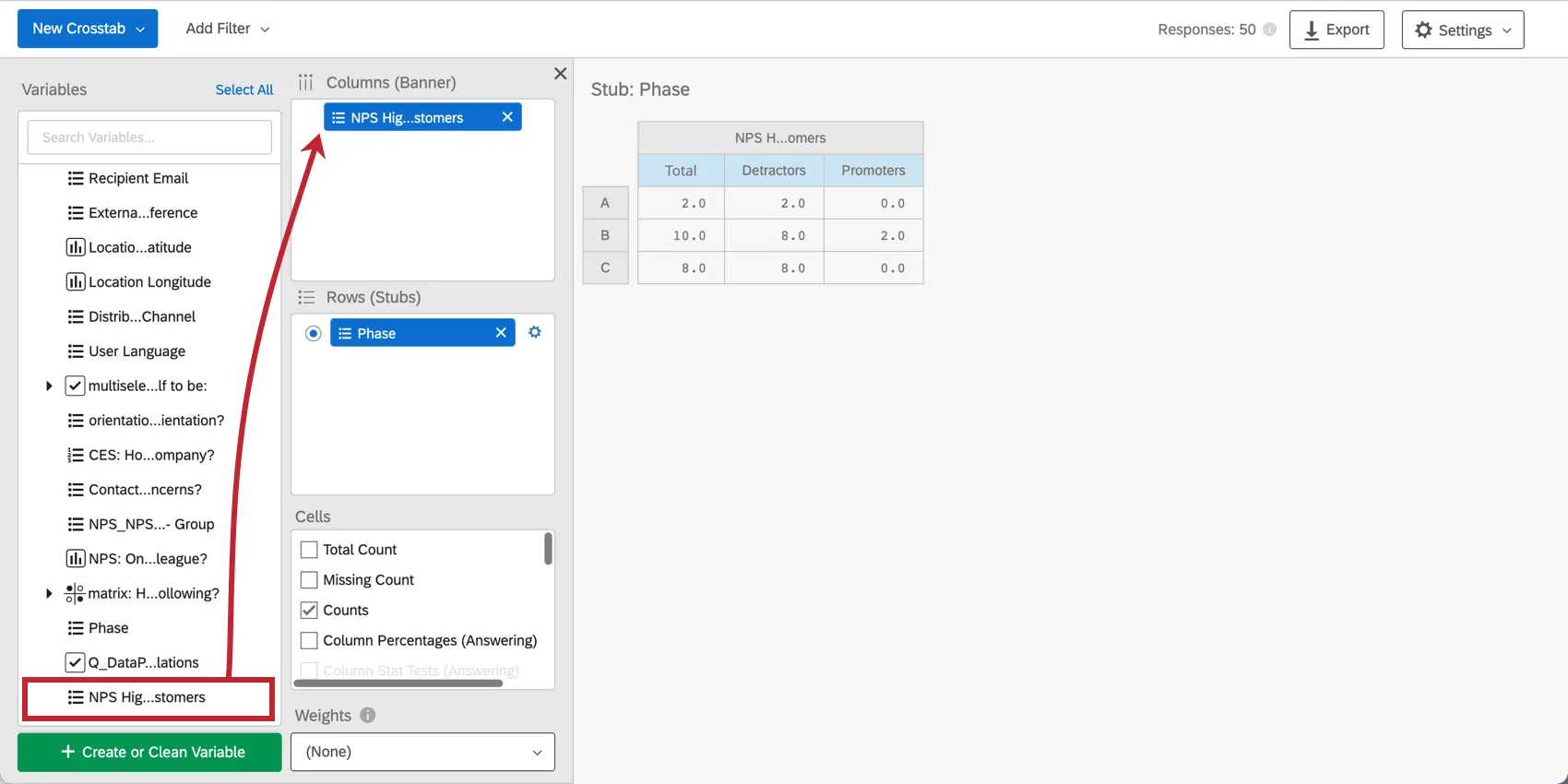 Muestra dónde se ubica la nueva variable Tablas cruzadas y cómo incorporarla al panel Columnas.