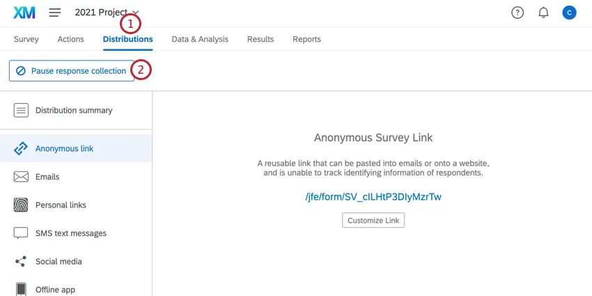 clicking pause response collection at the top of the distributions tab