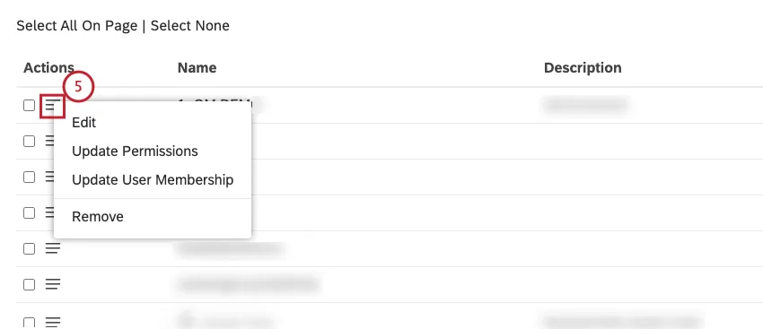 Klappen Sie das Aktionsmenü weiter der Gruppe auf, die Sie löschen möchten.