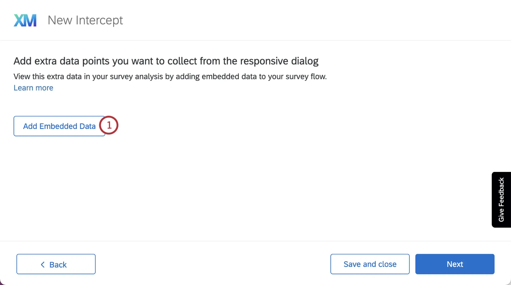 haciendo clic en el botón Agregar datos embebidos