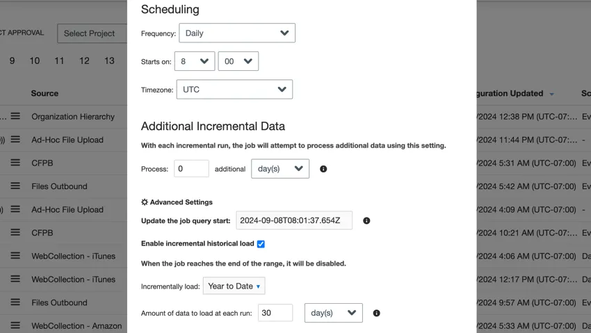 Un ejemplo de configuración que muestra un trabajo diario que carga 30 días de datos para cada mes del año hasta el mes actual