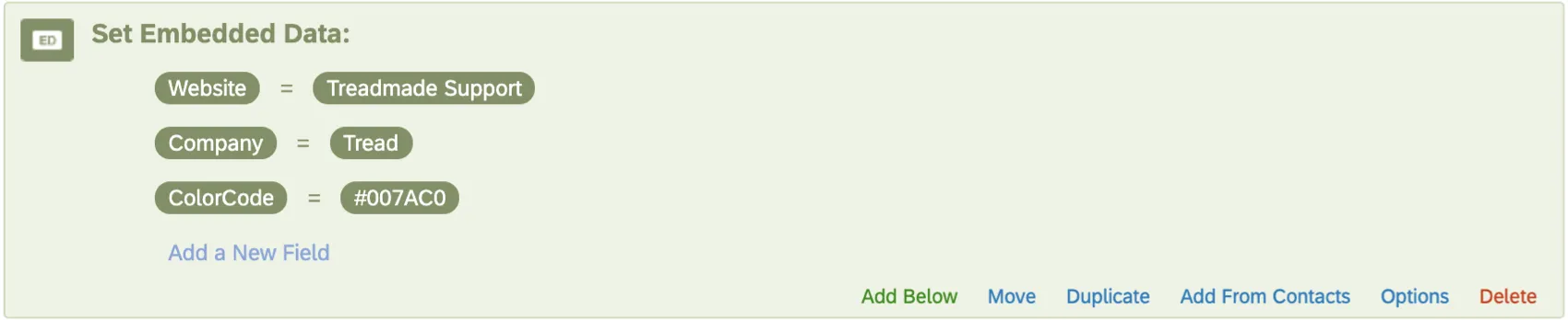 緑色の埋め込みデータフィールドには、ウェブサイト、会社、カラーコードフィールドがあり、これらの答えに値が設定されている。