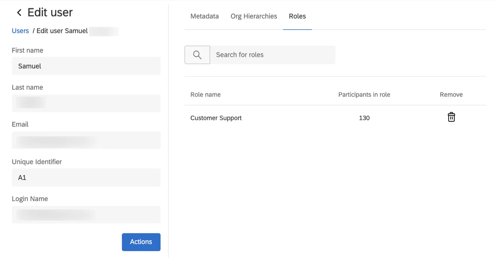 Janela de informações do usuário com informações contato, metadados e, à direita, funções