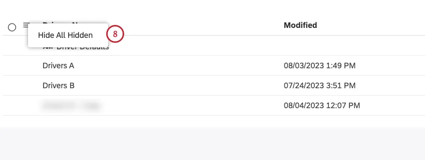Clique em Hide All Hidden para ocultar os objetos que estão sendo exibidos no momento