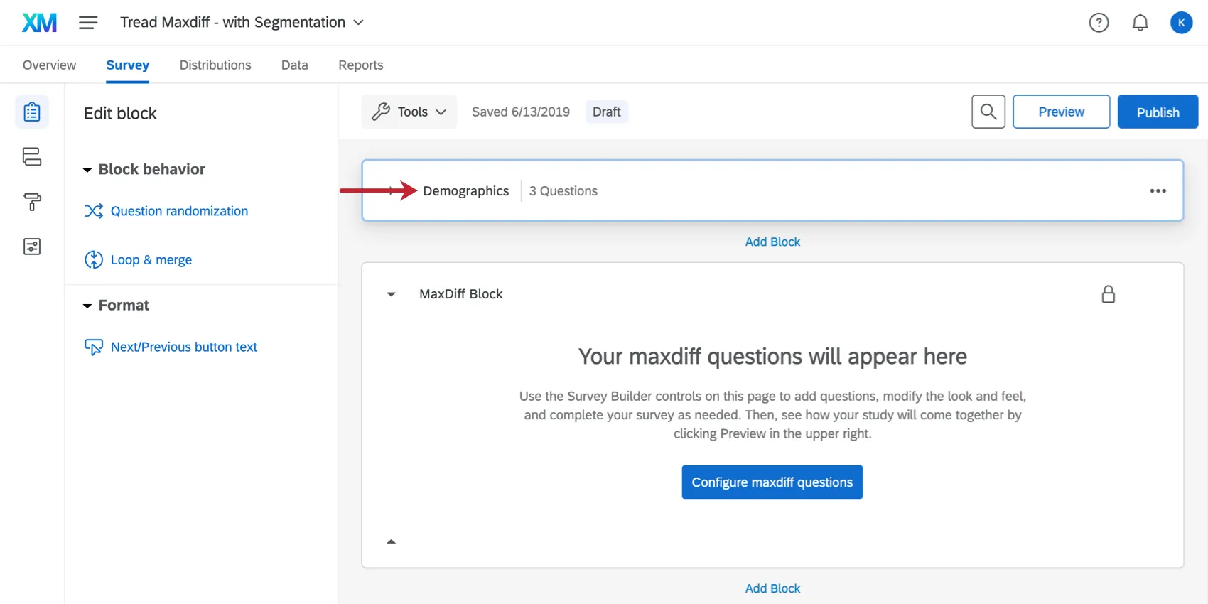 Bloco está recolhido para que você possa ver o fato de que ele está acima do bloco conjunto