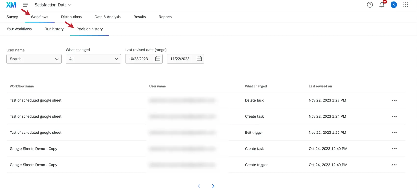 Auf der Registerkarte "Workflows" einer Umfrage befindet sich darunter die Registerkarte "Revisionsverlauf", in der die Workflow in einer Tabelle angezeigt werden.
