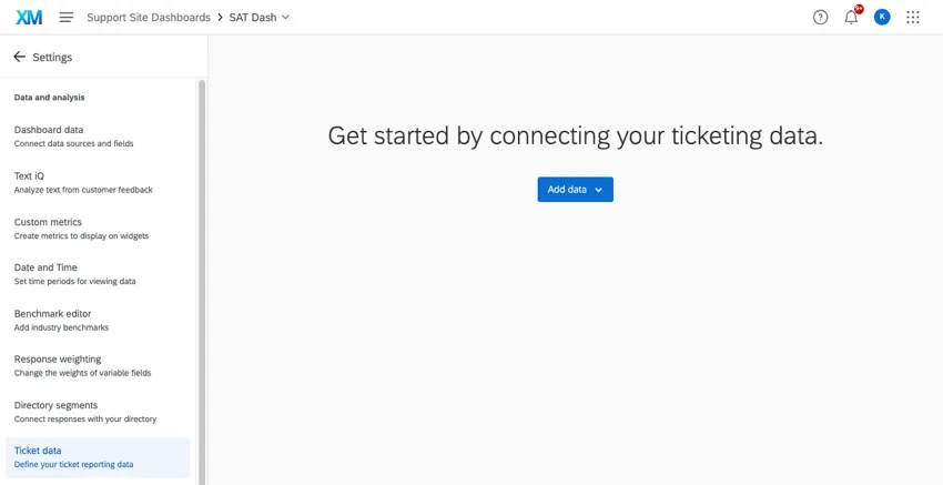 Au centre de la page des données du ticket, bouton bleu dajout de données